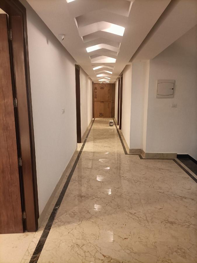 Hotel Tark inn Near IGI Airport New Delhi Eksteriør bilde